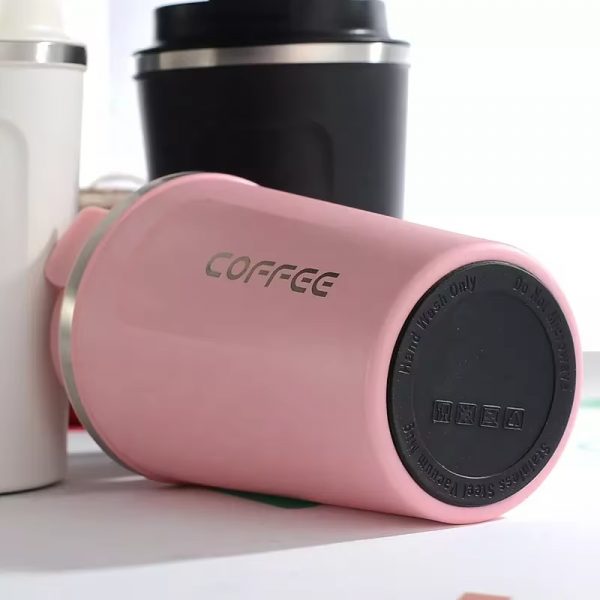 custom coffee tumbler,personalized coffee tumbler,branded tumblers,insulated coffee tumblers,promotional coffee mugs,reusable drinkware,custom drinkware for business.