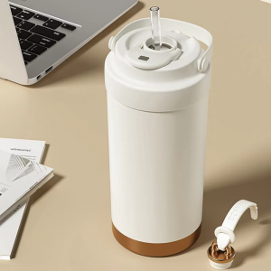 coffee tumbler with straw
