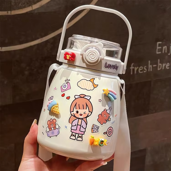 子供用ストロー付き断熱水筒